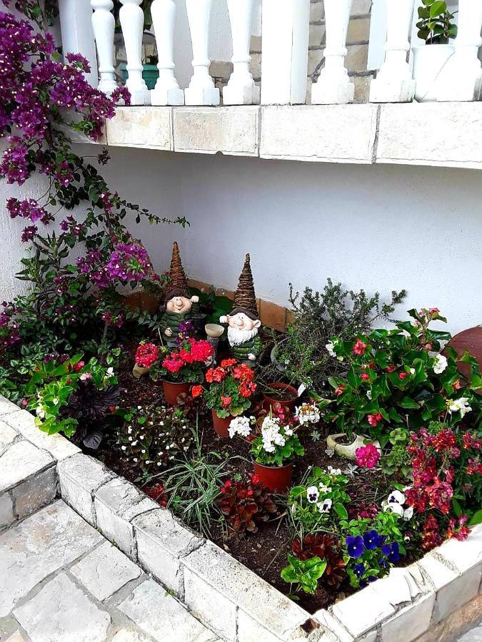 Apartmani Tamara Tivat Exterior photo