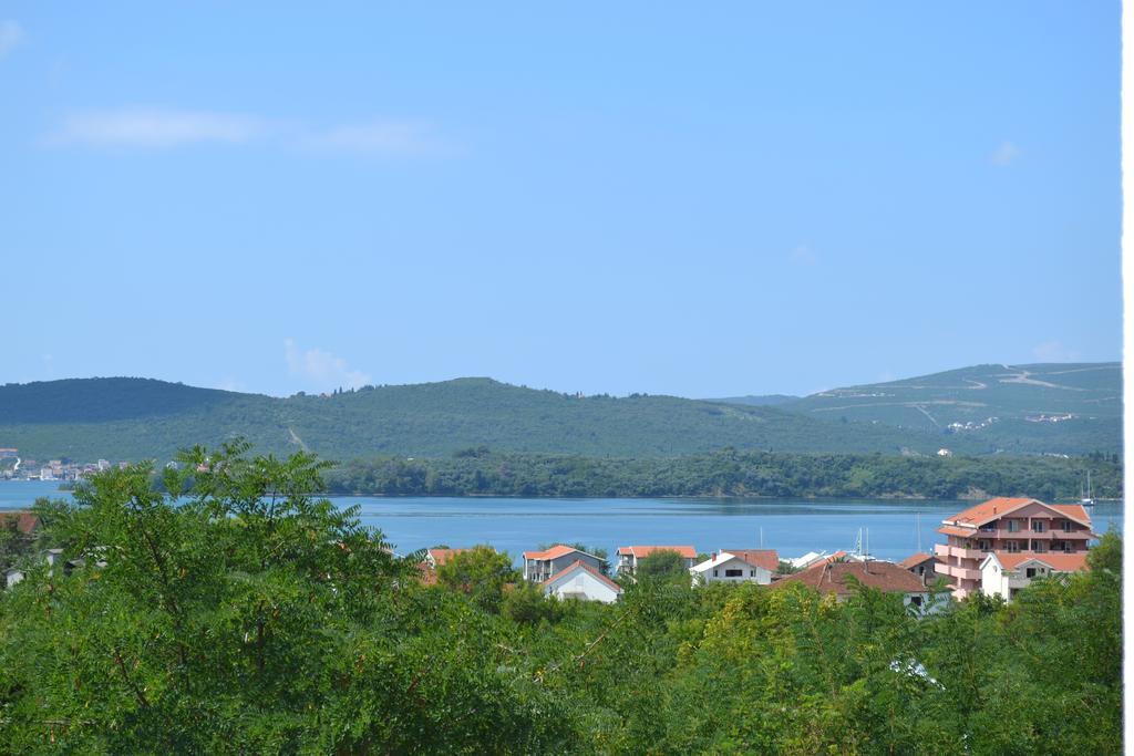 Apartmani Tamara Tivat Exterior photo